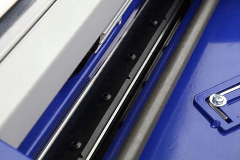 Strugarka grubościówka BELMASH PB-2000/330 2000W 330 mm 3 noże model 2025